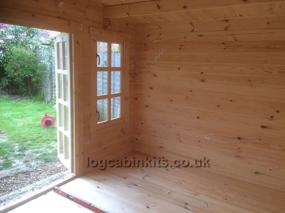 Grande 4x3 Log Cabin