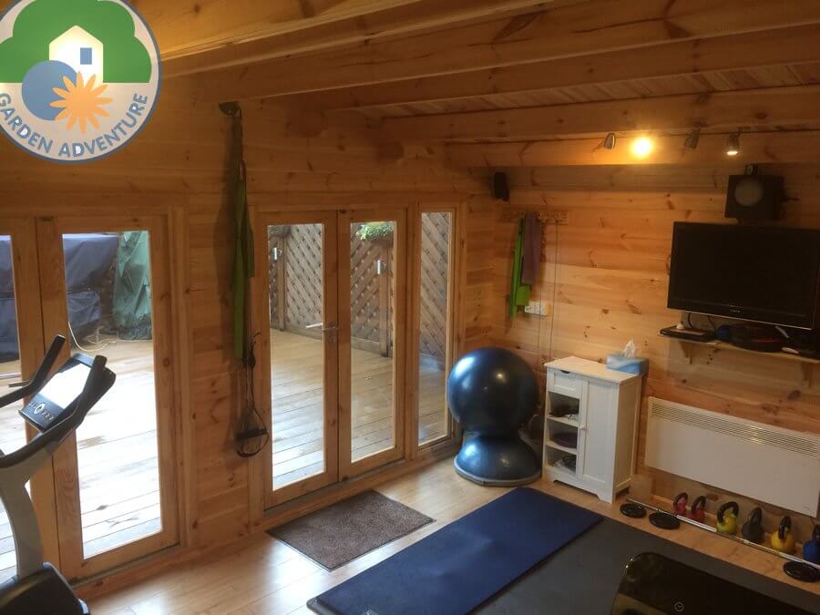 Studio 5x4 Log Cabin