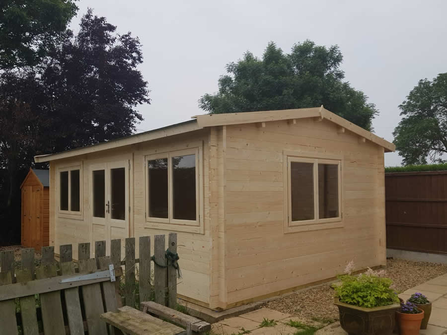 Selva 4x3 Log Cabin